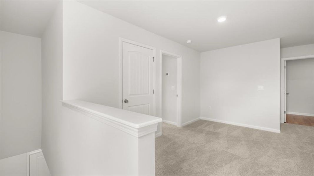 Spacious, unfurnished interior of a new home in Oconee Overlook, Gainesville (Image 18).