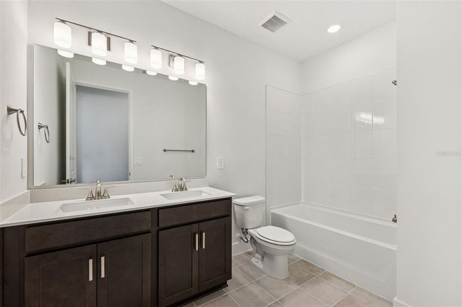 Furnished interior view inside a new home in , Ormond Beach (Image 10).