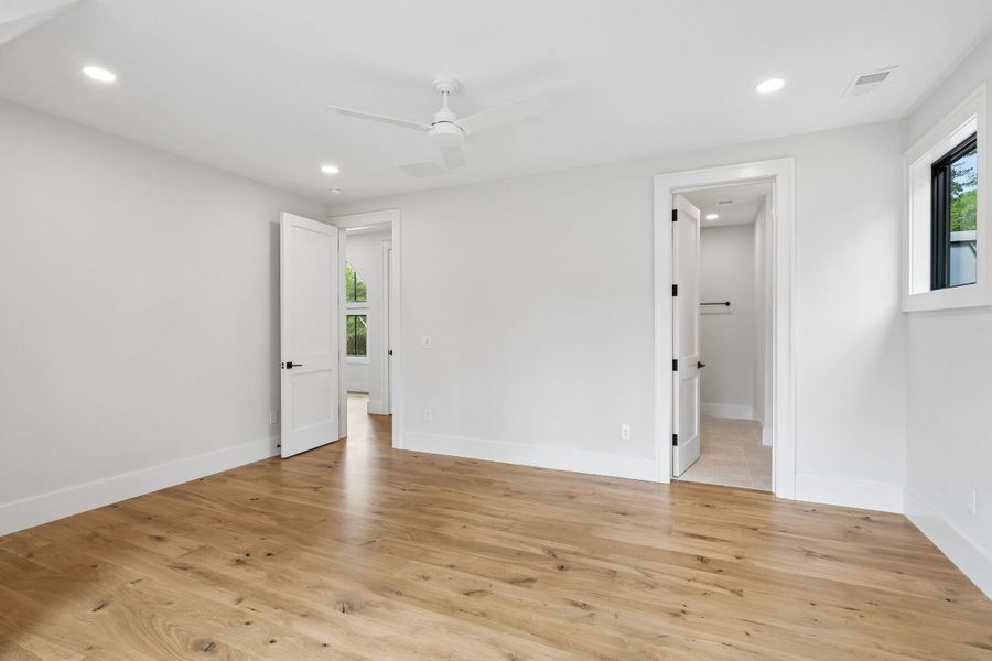 Spacious, unfurnished interior of a new home in , Johns Island (Image 88).