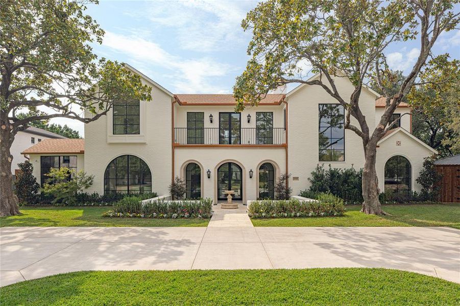 Image 22 of a home in .