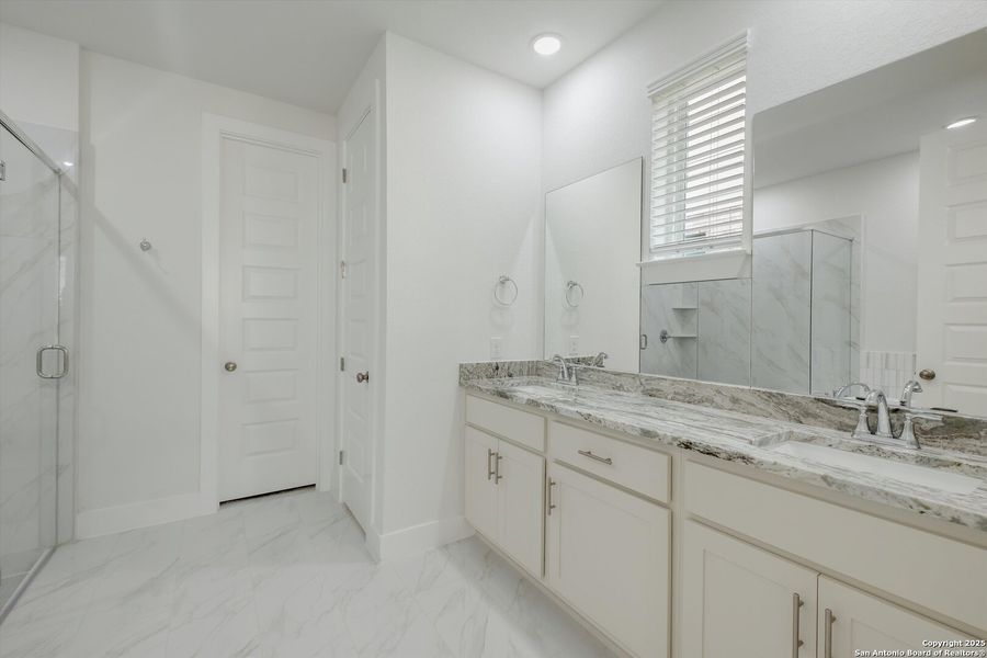 Furnished interior view inside a new home in Crown Ridge Manor, San Antonio (Image 9). Furnished interior view inside a new home in Crown Ridge Manor, San Antonio (Image 9).