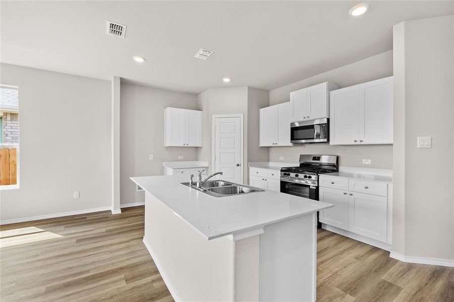 Furnished interior view inside a new home in , Fort Worth (Image 9). Furnished interior view inside a new home in , Fort Worth (Image 9).