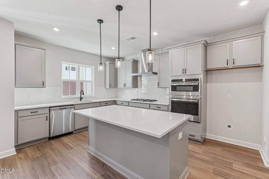 Mews at Holding Village 115_Kitchen 2_12 Mews at Holding Village 115_Kitchen 2_12