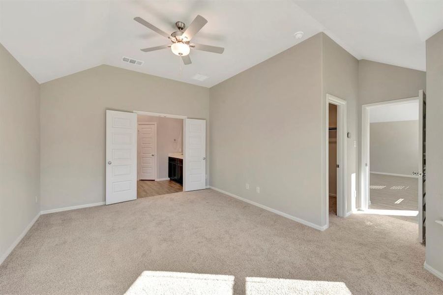 Spacious, unfurnished interior of a new home in Woodstone, Providence Village (Image 32). Spacious, unfurnished interior of a new home in Woodstone, Providence Village (Image 32).