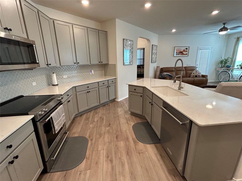 Spacious kitchen Spacious kitchen