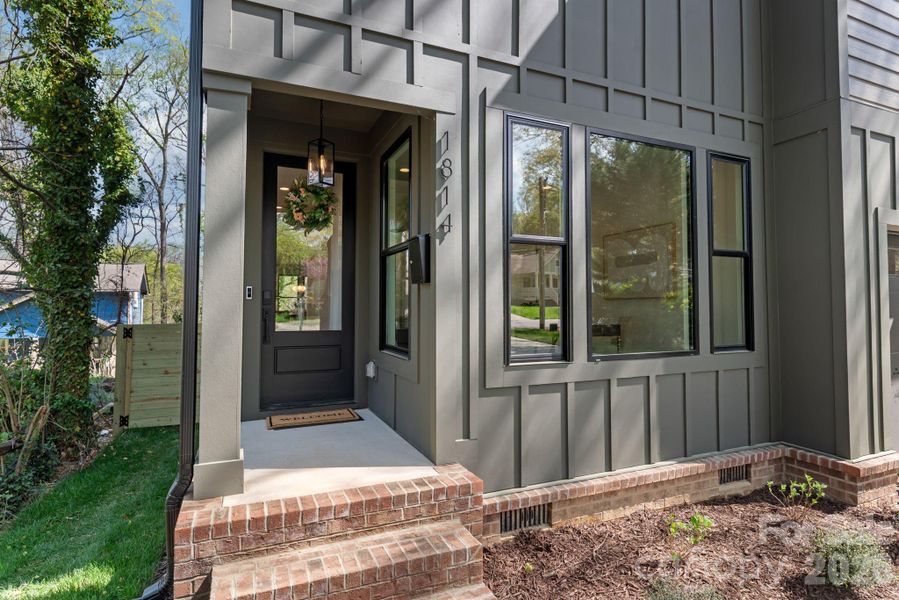 Exterior details and patio area of a home in , Charlotte (Image 3).