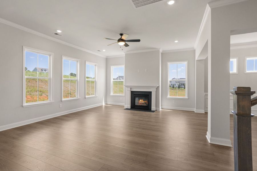 3,018sf New Home in Simpsonville, SC.  - Slide 9