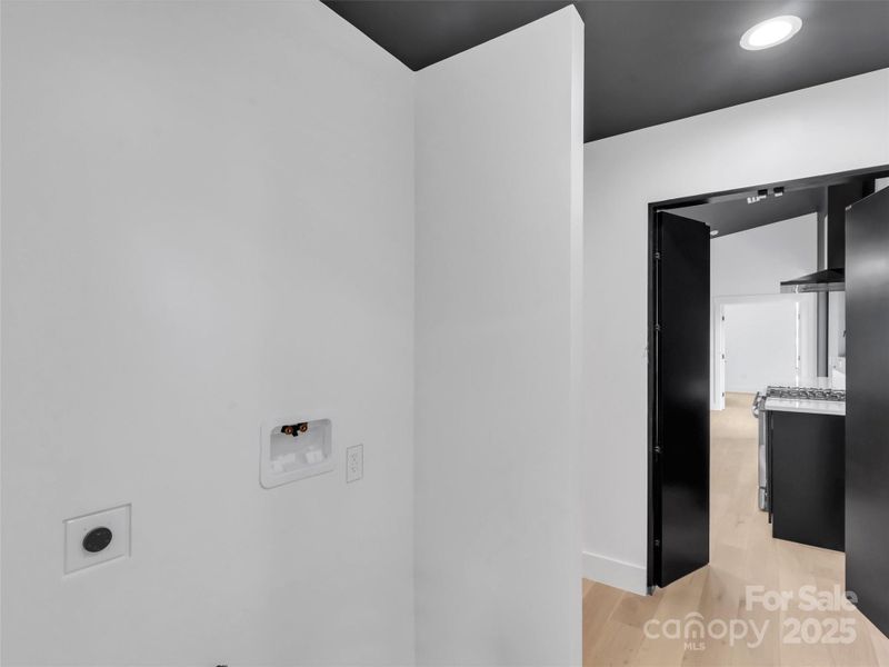 Image 40 of a home in .