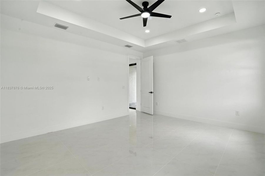 Spacious, unfurnished interior of a new home in , Cape Coral (Image 15). Spacious, unfurnished interior of a new home in , Cape Coral (Image 15).