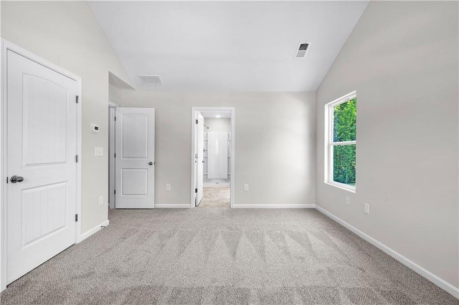Spacious, unfurnished interior of a new home in , Villa Rica (Image 30).