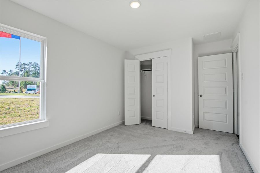 Spacious, unfurnished interior of a new home in Mostyn Springs, Magnolia (Image 20).