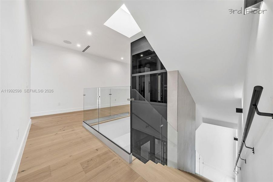Furnished interior view inside a new home in , Key Largo (Image 52).