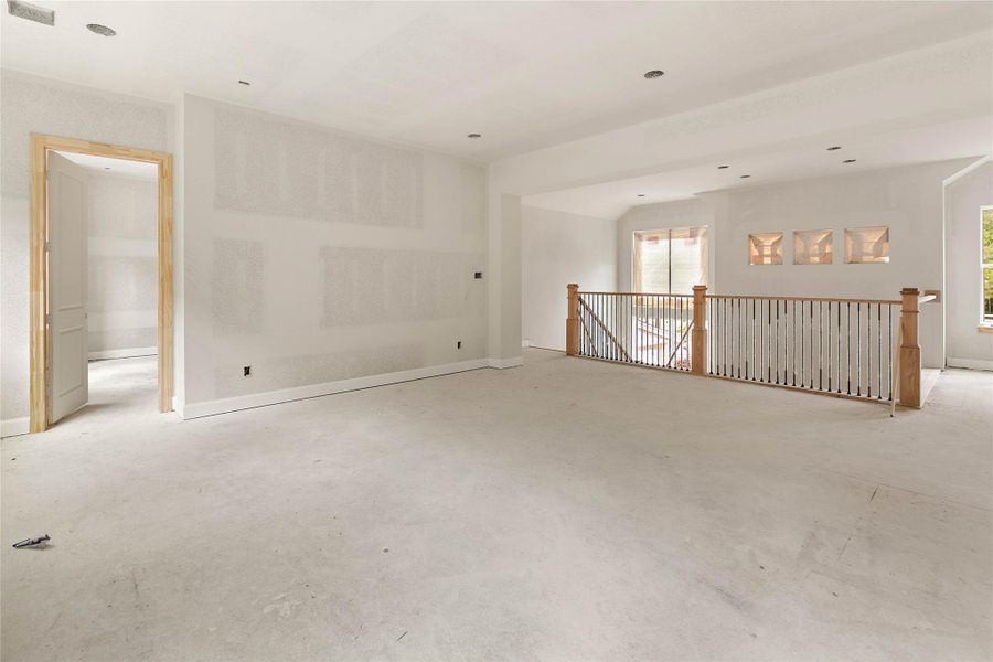 This spacious game room is certain to be a popular hang-out for friends & family. This spacious game room is certain to be a popular hang-out for friends & family.