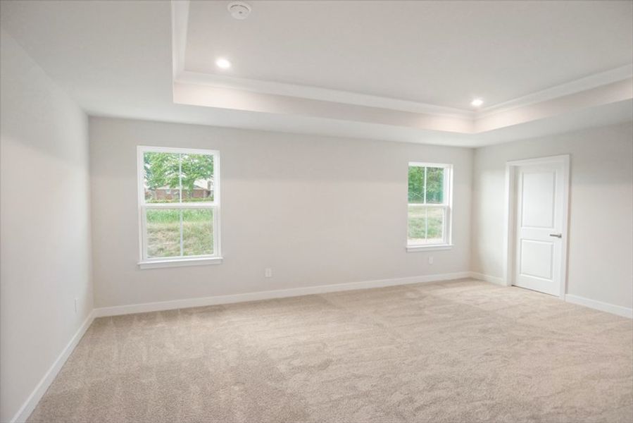 Spacious, unfurnished interior of a new home in Stillwood Farms, Easley (Image 15).