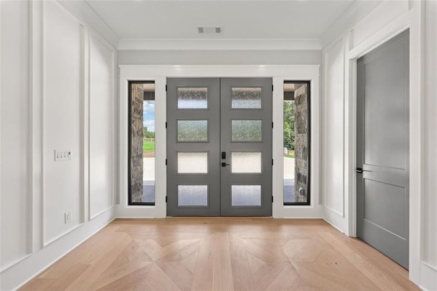 Spacious, unfurnished interior of a new home in , Braselton (Image 113). Spacious, unfurnished interior of a new home in , Braselton (Image 113).