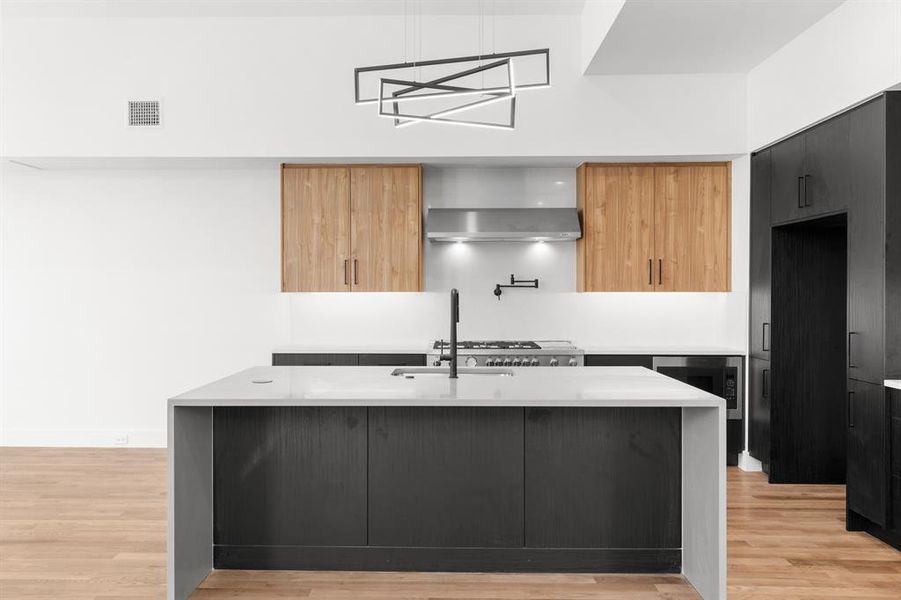 Furnished interior view inside a new home in , Dallas (Image 13). Furnished interior view inside a new home in , Dallas (Image 13).