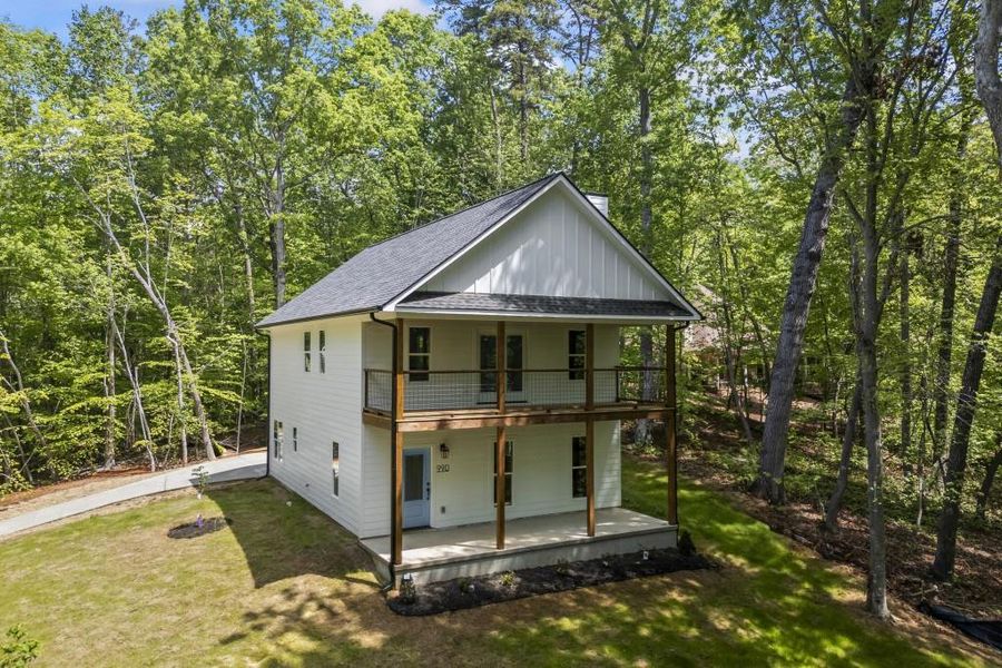 Front exterior of a new home in , Lavonia, GA, highlighting curb appeal (Image 27).