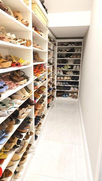 Shoe Closet