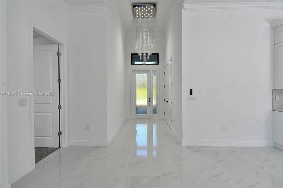 Spacious, unfurnished interior of a new home in , Lehigh Acres (Image 48).