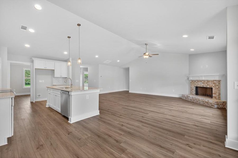 Image 41 of a home in .