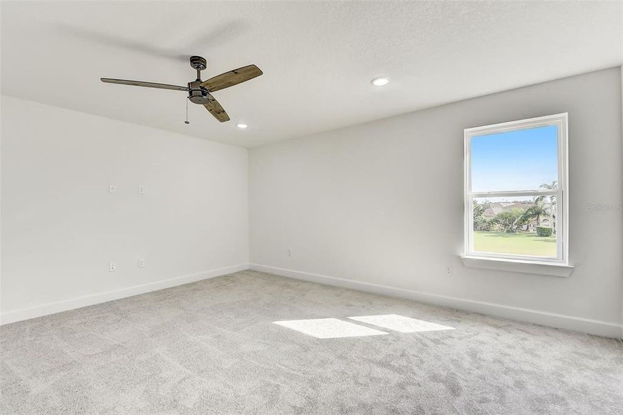 Spacious, unfurnished interior of a new home in , Apopka (Image 26).