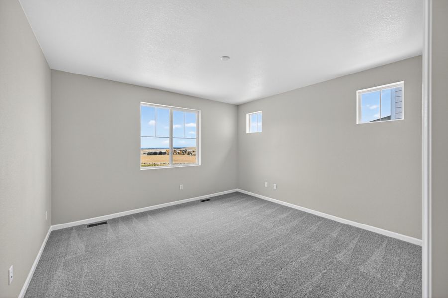 Spacious, unfurnished interior of a new home in Macanta, Castle Rock (Image 21). Spacious, unfurnished interior of a new home in Macanta, Castle Rock (Image 21).