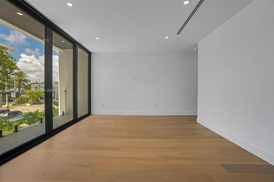 Spacious, unfurnished interior of a new home in , Miami (Image 56). Spacious, unfurnished interior of a new home in , Miami (Image 56).