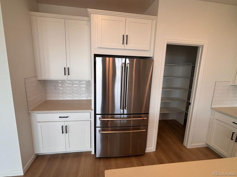 3639 Recess Lane ~ Ready Now!