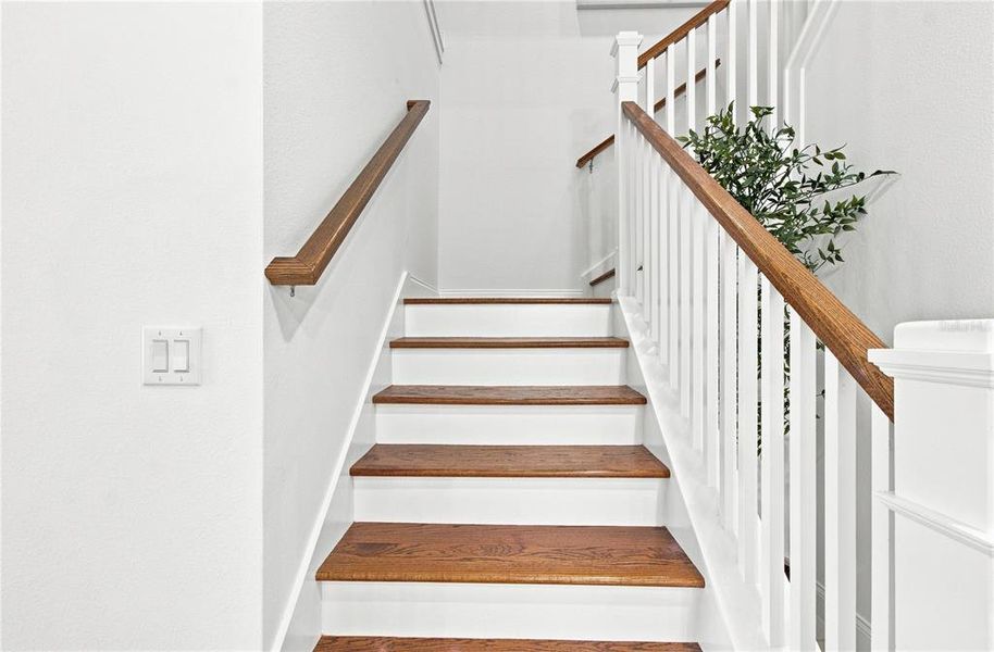 Spacious, unfurnished interior of a new home in Horizon Isle, Winter Garden (Image 24). Spacious, unfurnished interior of a new home in Horizon Isle, Winter Garden (Image 24).