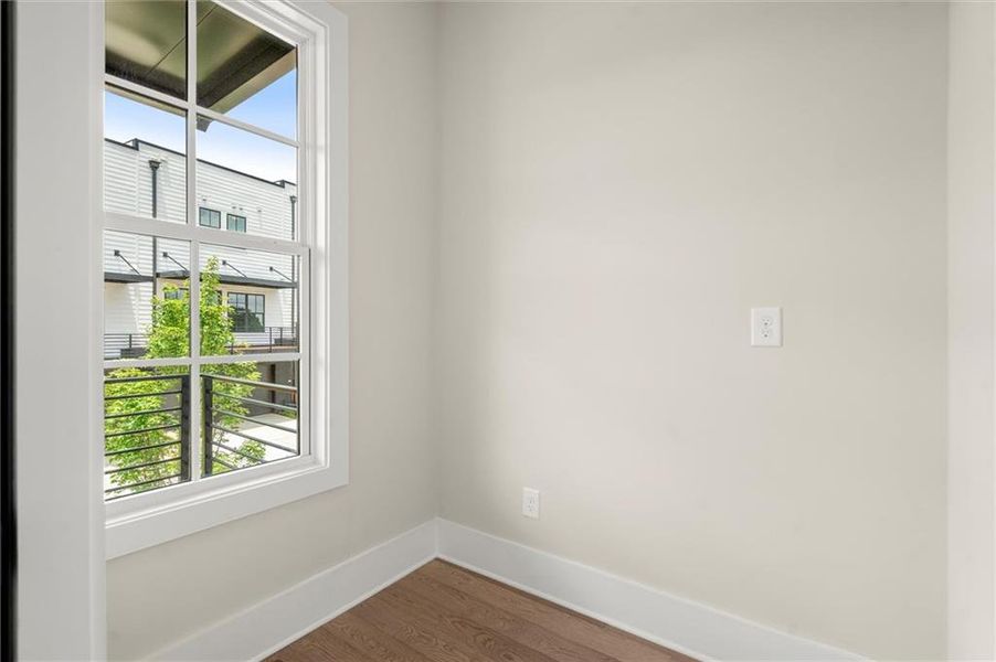 Spacious, unfurnished interior of a new home in The Gathering – Alpharetta, Alpharetta (Image 19).