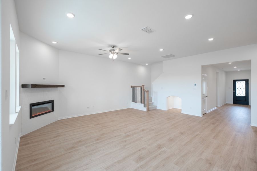 Spacious, unfurnished interior of a new home in Chalk Hill, Celina (Image 21). Spacious, unfurnished interior of a new home in Chalk Hill, Celina (Image 21).