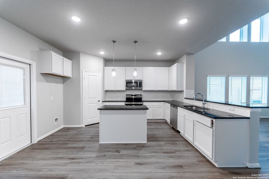 Furnished interior view inside a new home in Cloud Country, New Braunfels (Image 6).