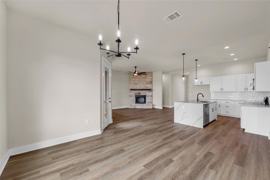 Spacious, unfurnished interior of a new home in , Bertram (Image 14).