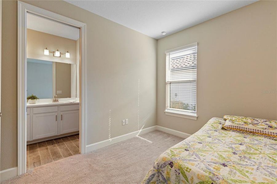 Furnished interior view inside a new home in , Wesley Chapel (Image 13).