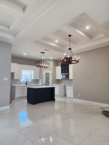 Furnished interior view inside a new home in , Eagle Pass (Image 4).