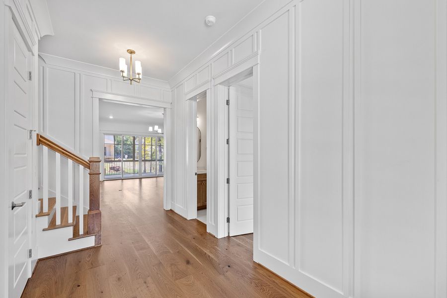 Representative unfurnished interior of a home built from the The Emerson by RobuckHomes in Stonehenge, Raleigh (Image 28).