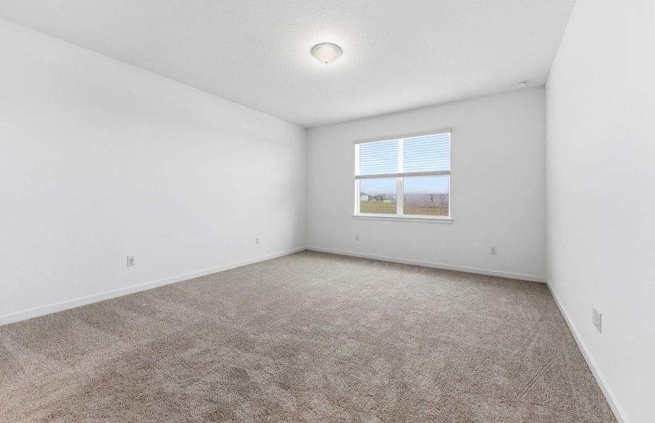 Spacious, unfurnished interior of a new home in Seaire, Parrish (Image 18).