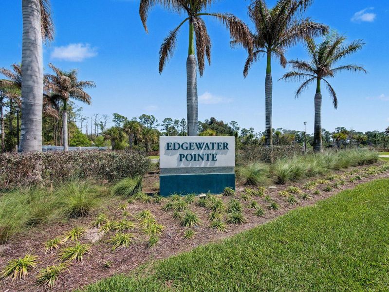 Edgewater Pointe