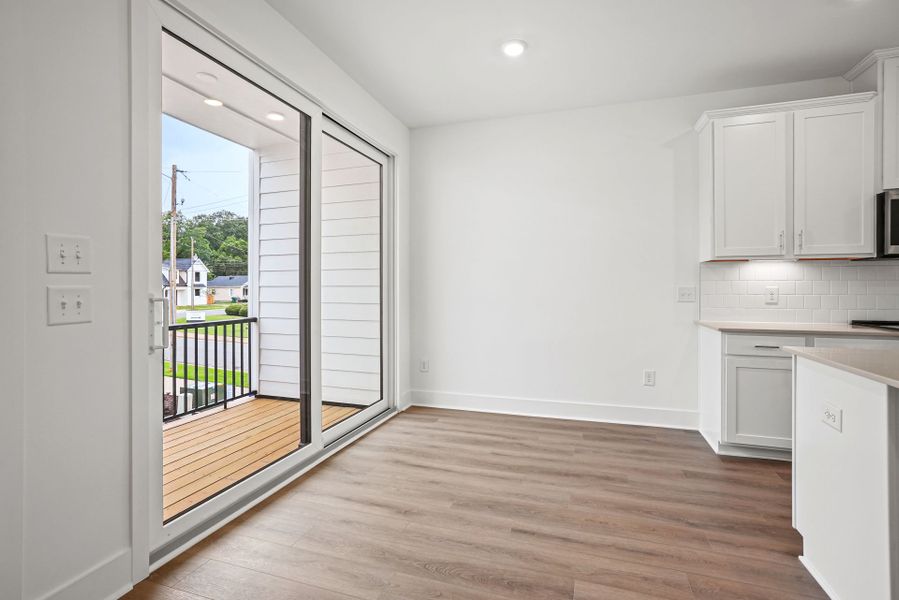 Spacious, unfurnished interior of a new home in West End Heights, Charlotte (Image 24).