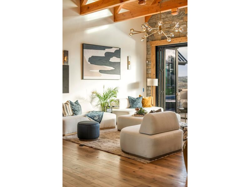 Furnished interior view inside a new home in , Lafayette (Image 10).