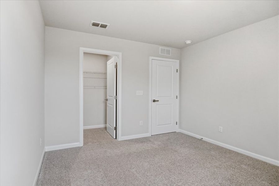 Spacious, unfurnished interior of a new home in Baker Grove, Duncan (Image 28). Spacious, unfurnished interior of a new home in Baker Grove, Duncan (Image 28).