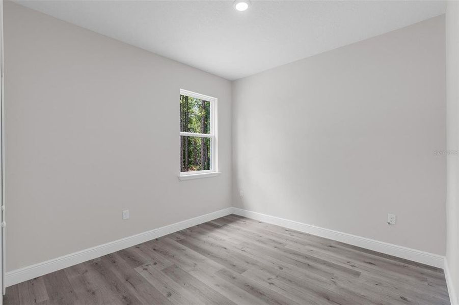 Spacious, unfurnished interior of a new home in , Citrus Springs (Image 45).