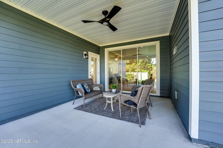 Exterior details and patio area of a home in , Jacksonville (Image 23).