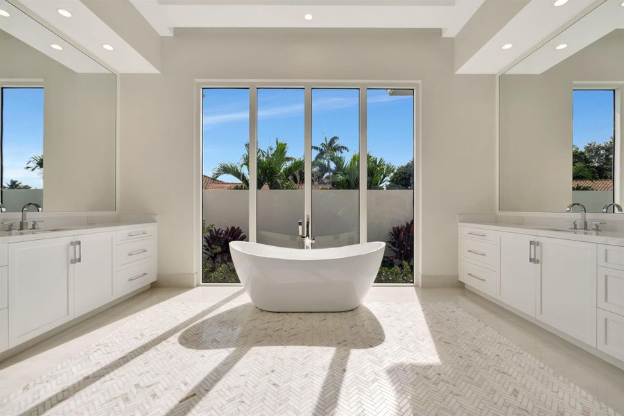 Furnished interior view inside a new home in , Palm Beach Gardens (Image 7).