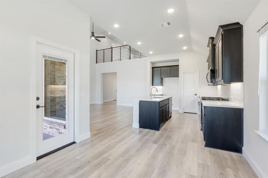 Furnished interior view inside a new home in Arcadia Trails, Balch Springs (Image 7).
