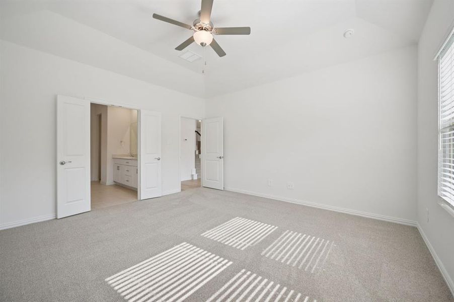 Photo is not of the actual home, but is an inspirational photo of builder’s model home and may depict options, furnishings, and/or decorator features that are not included.
