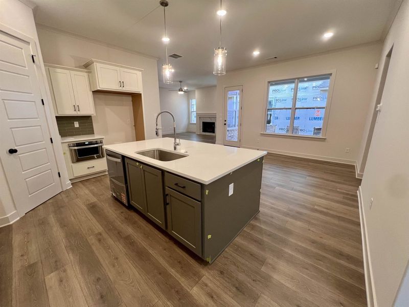 Furnished interior view inside a new home in Lockwood, Collierville (Image 7).