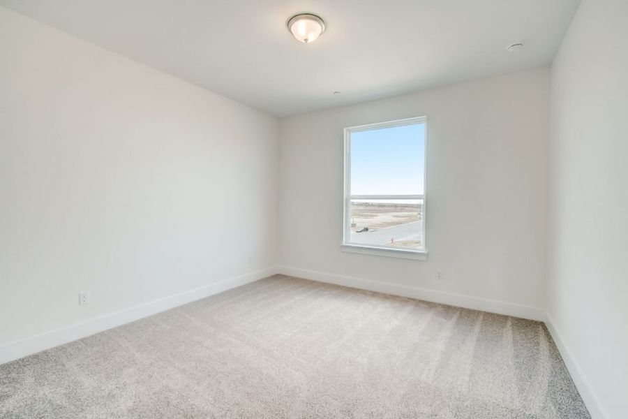 Spacious, unfurnished interior of a new home in Center 45, Round Rock (Image 22).