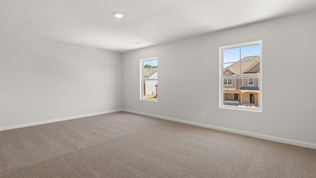 Spacious, unfurnished interior of a new home in Thompson Ridge, Dallas (Image 26). Spacious, unfurnished interior of a new home in Thompson Ridge, Dallas (Image 26).
