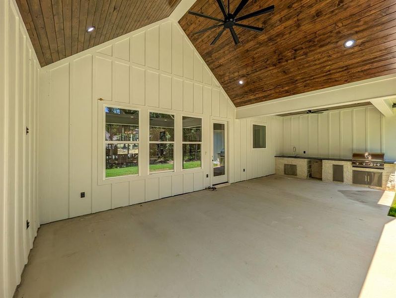 Exterior details and patio area of a home in , Tyler (Image 25).